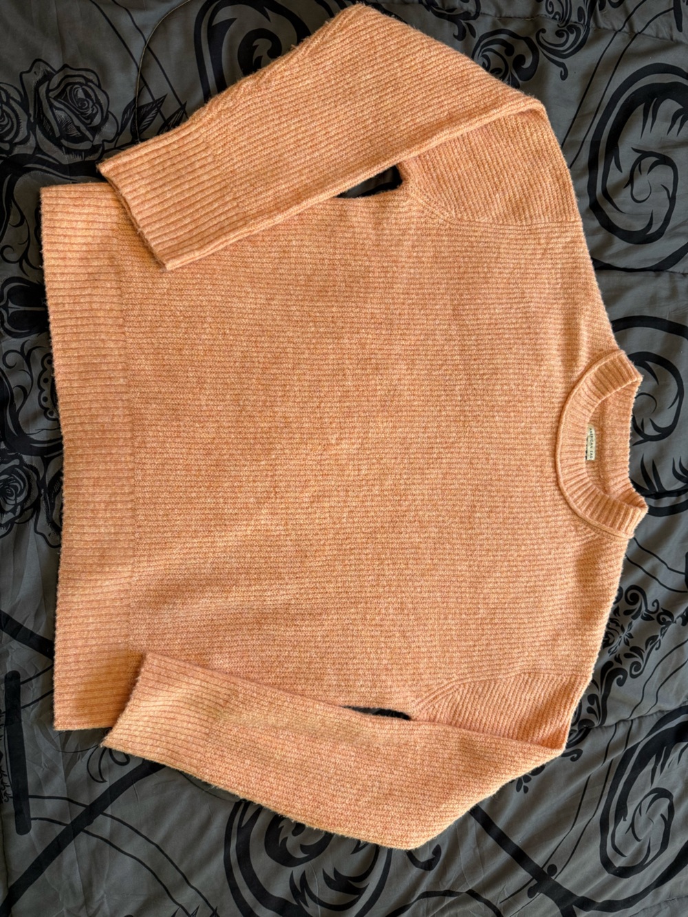 American Eagle Outfitters Peach Ribbed Crewneck Sweater